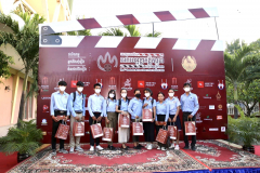 5F7D5D9C-A72E-4D65-A4FD-13E46D3FF16E