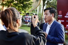 60FFE2D3-067C-4B39-A41B-74745AC595F2